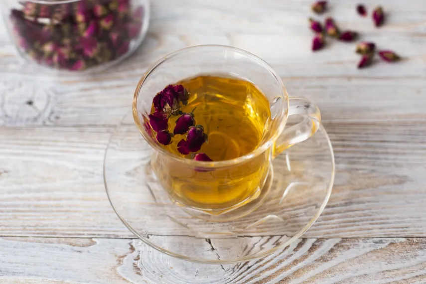 close-up-transparent-cup-tea